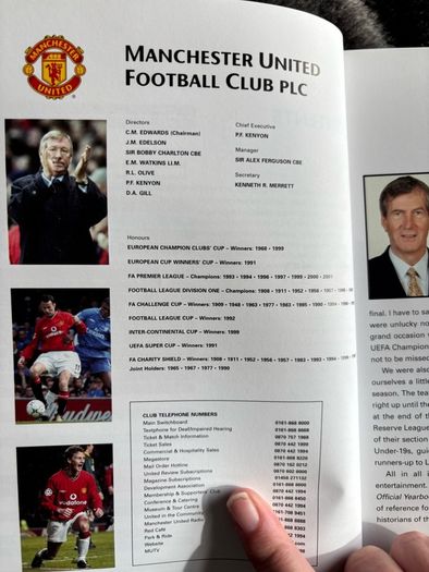 Manchester United Official Yearbook 2002