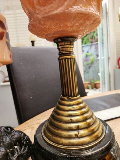 FOUR working oil lamps