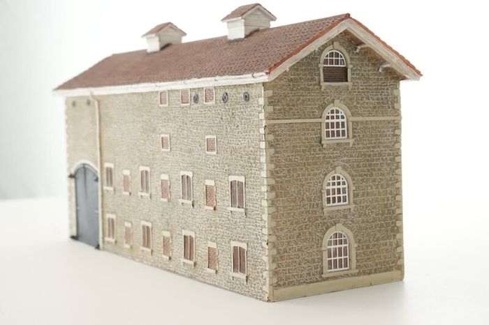 Bachmann Scenecraft 44-056 Oak Hill Brewery Warehouse 00 Scale