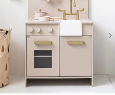 Petite Amelie kids wooden kitchen
