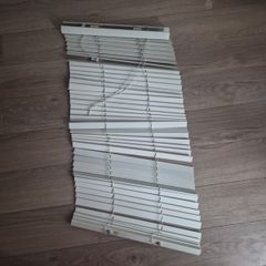 bathroom blind