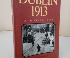 Dublin 1913: A Divided City by Curriculum Development Unit (PT151)