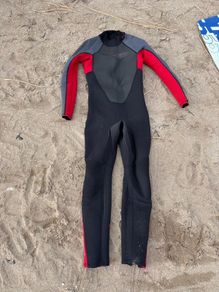 Kiteboard Nobile and Oneils wetsuit