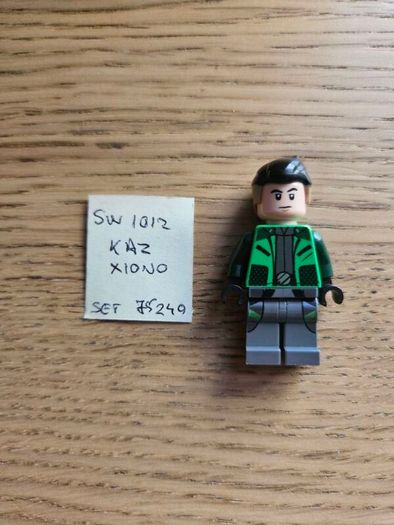 lego sw1012 kaz xiono, set star wars 75240