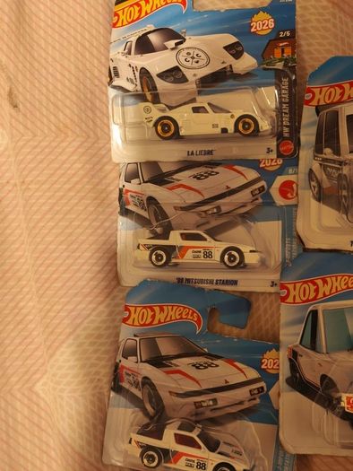 unopened hotwheels bundle