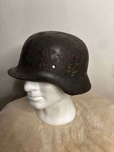 German WW2 M35 Helmet
