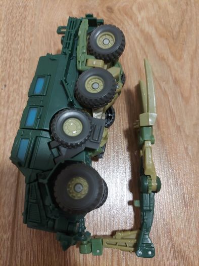 Transformer Bonecrusher