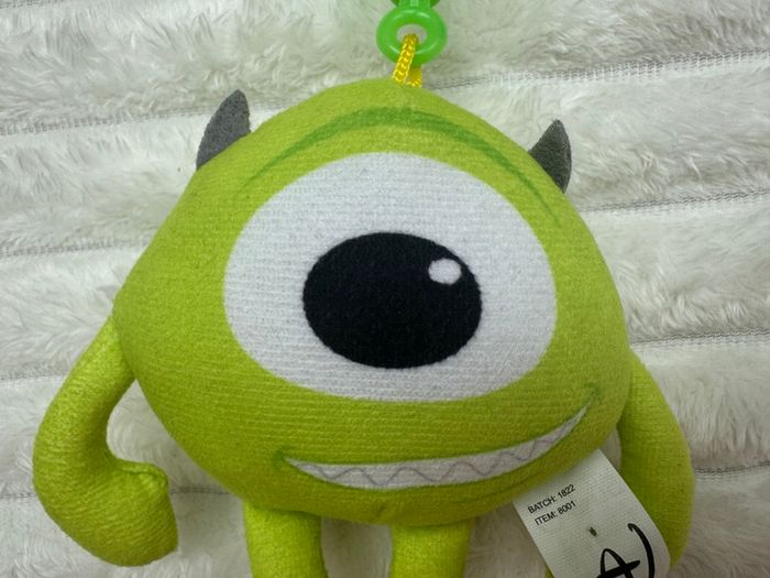 Disney Monsters Inc. approx. 15cm. Mike Wazowski Plush Keychain