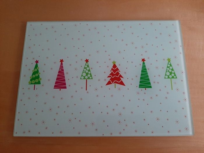 2026 festive glass chopping boards