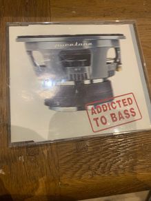 Puretone - Addicted To Bass