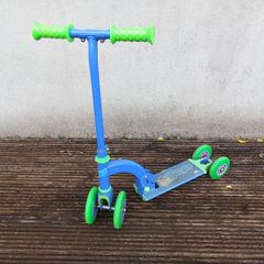 First child scooter