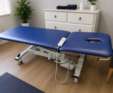 electric massage table