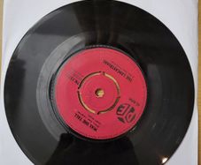 The Lancastrians Well Sing In The Sunshine 7 inch Single Pye Records 1964