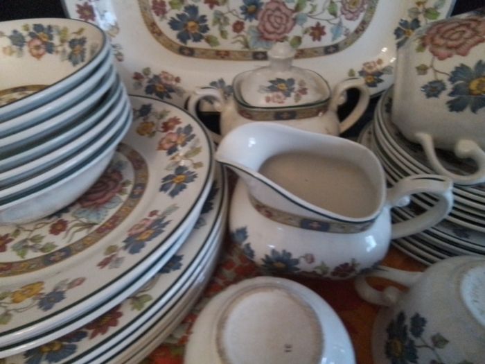 Franciscan "Orient" Staffordshire Tableware