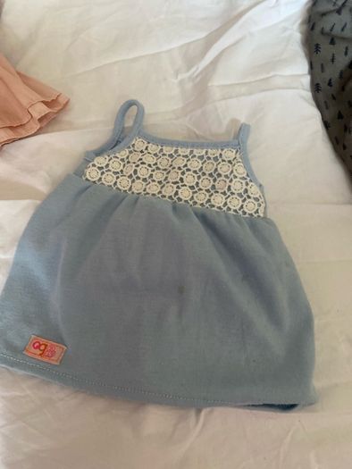 Our generation food truck, bathtub, picnic table, dolls, and clothes