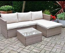 Valencia Reversible Rattan Corner Set (Brand New)