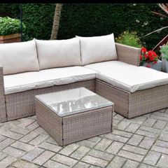 Valencia Reversible Rattan Corner Set (Brand New)