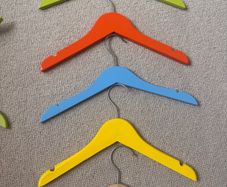 51 x wooden kids hangers