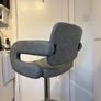Adjustable seat in perfect condition. Image 3