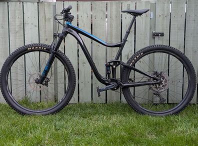 Mountain Bike 2021 Giant Trance 2 29er (Large)
