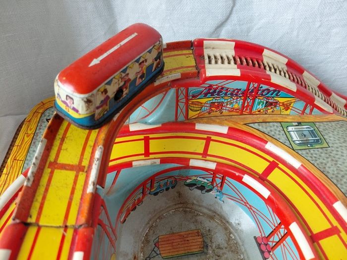 Vintage Technofix Coney Island Wind Up Carnival Ride