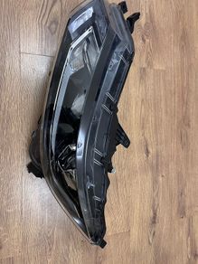 nissan qashqai headlight
