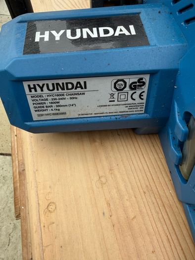 Hyundai electric chainsaw