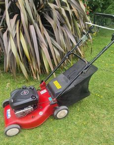 Self Drive Petrol Lawnmower