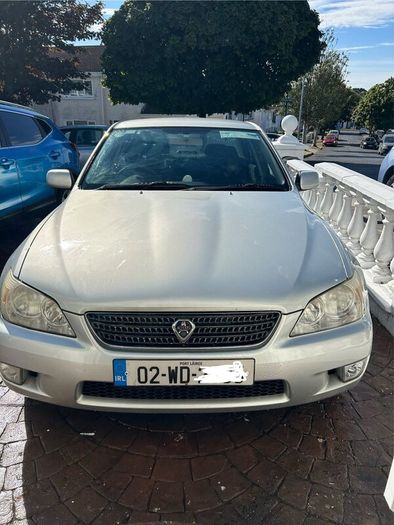 02 toyota altezza