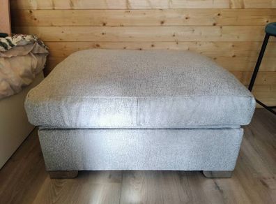 Foot stool with storage