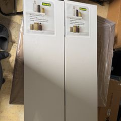 2 wooden floating shelves white
