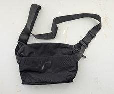 Bellroy Venture Sling 6L - Midnight, like new!