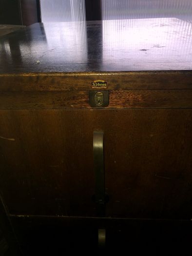 Filling cabinet