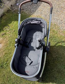 baby stroller
