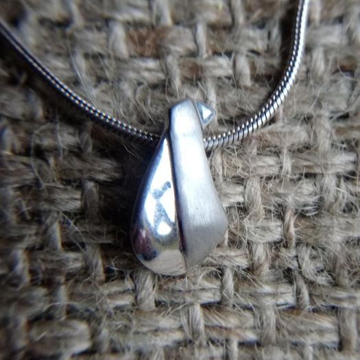 Vintage silver pendant and chain, free shipping!