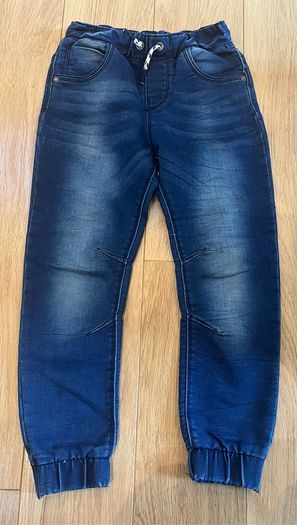 Brand new F&F Boys Jeans age 6-7