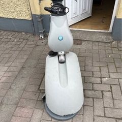 Scrubber dryer  Comac vispa