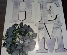 Only 1 Euro Each To Clear!! - Decor, Christmas, Etc