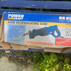 Reciprocating saw