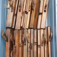 Tub of antique wooden plains