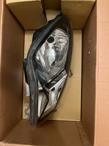 Seat Mii head lights (2)