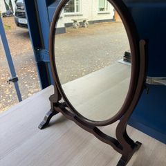 Late Victorian Antique Mahogany Oval Swing Toilet Mirror/Dressing Table Mirror