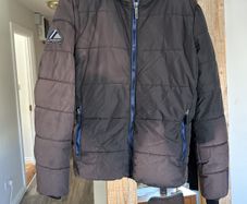 SUPERDRY unisex very warm Jacket. Size 12