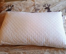 New luxury quality quilted microfibre pillow