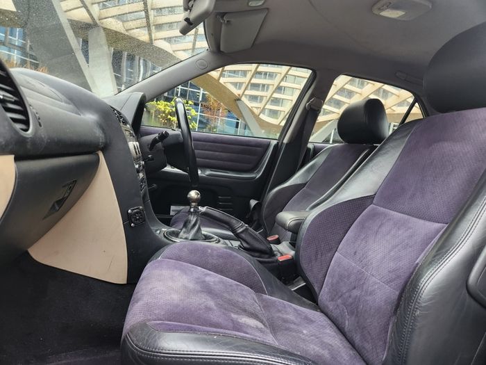 2004 Lexus Is