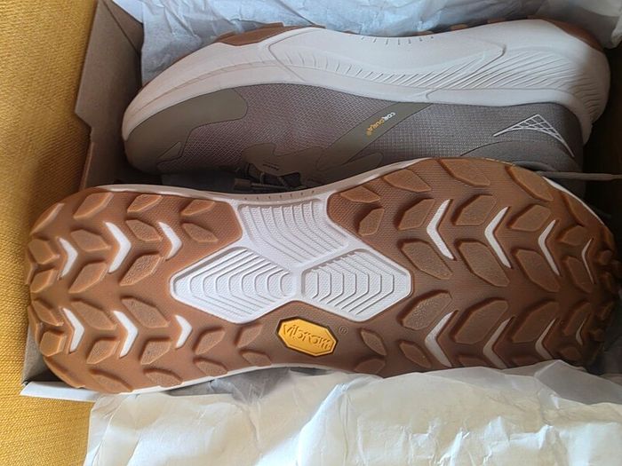 Hoka transport.