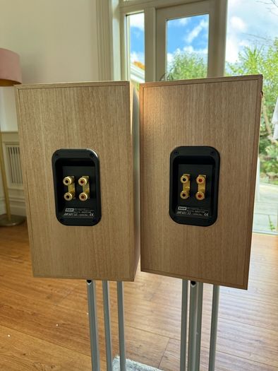 B&W DM601 S3 Speakers