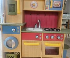 Little Tikes Play Kitchen