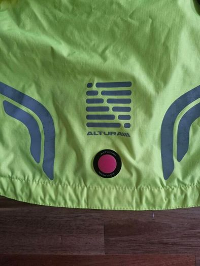 Altura cycling jacket - women's size 10