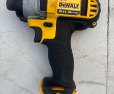 DeWalt 10.8V XR LiIon Impact Driver